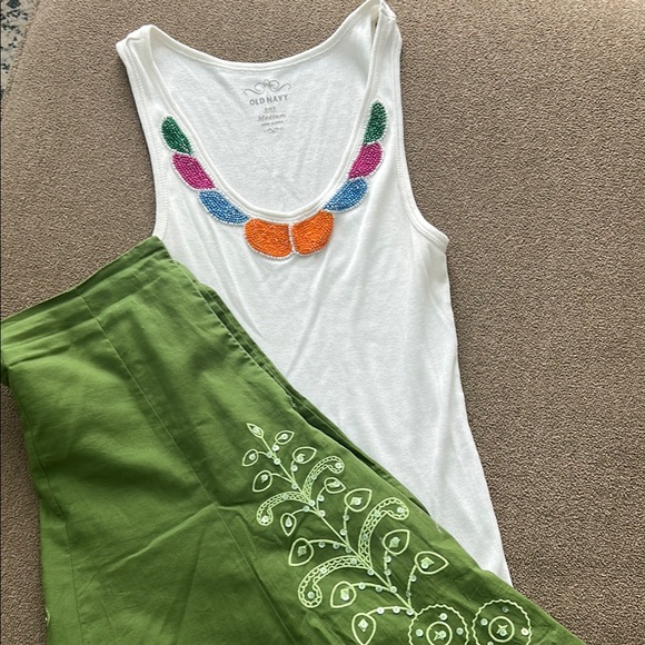 Allison Taylor Green A-Line Midi Skirt with Old Navy embellished tank - Picture 1 of 3